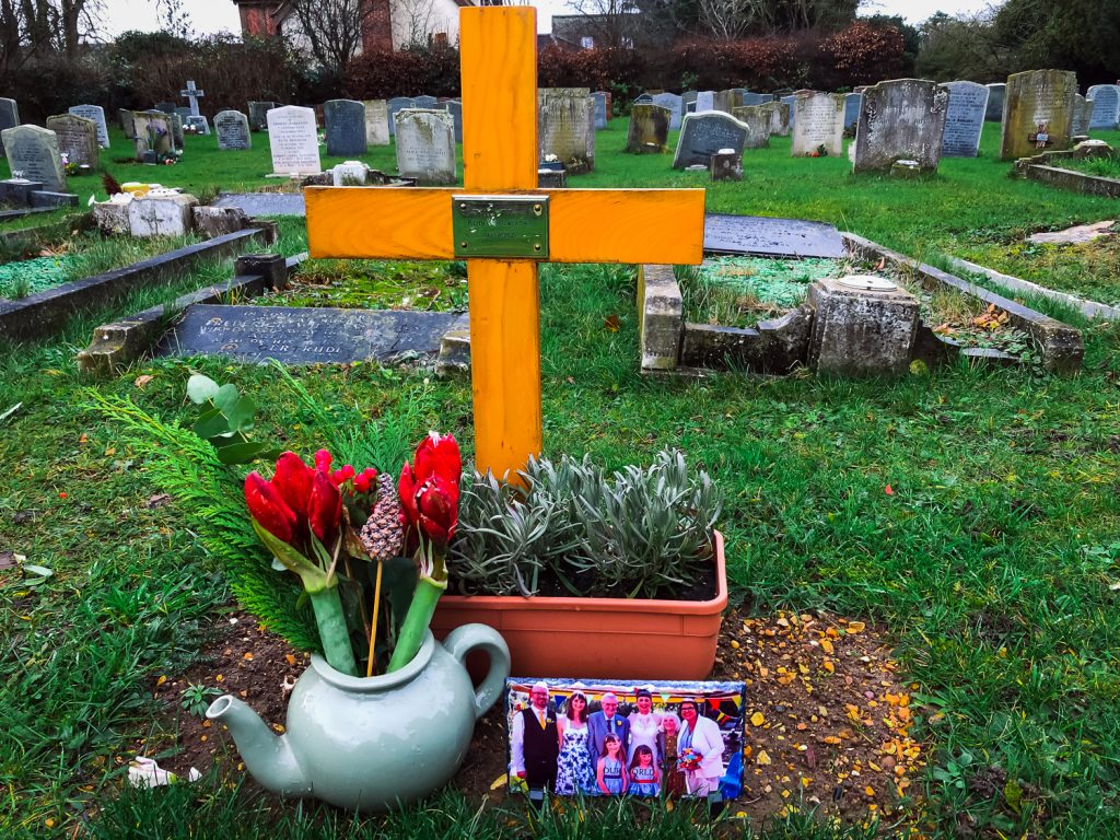 Graveside wedding photo