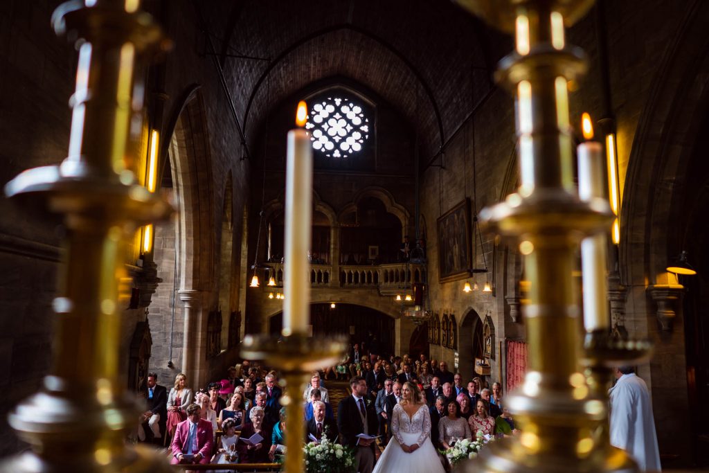 wedding couple in stately home