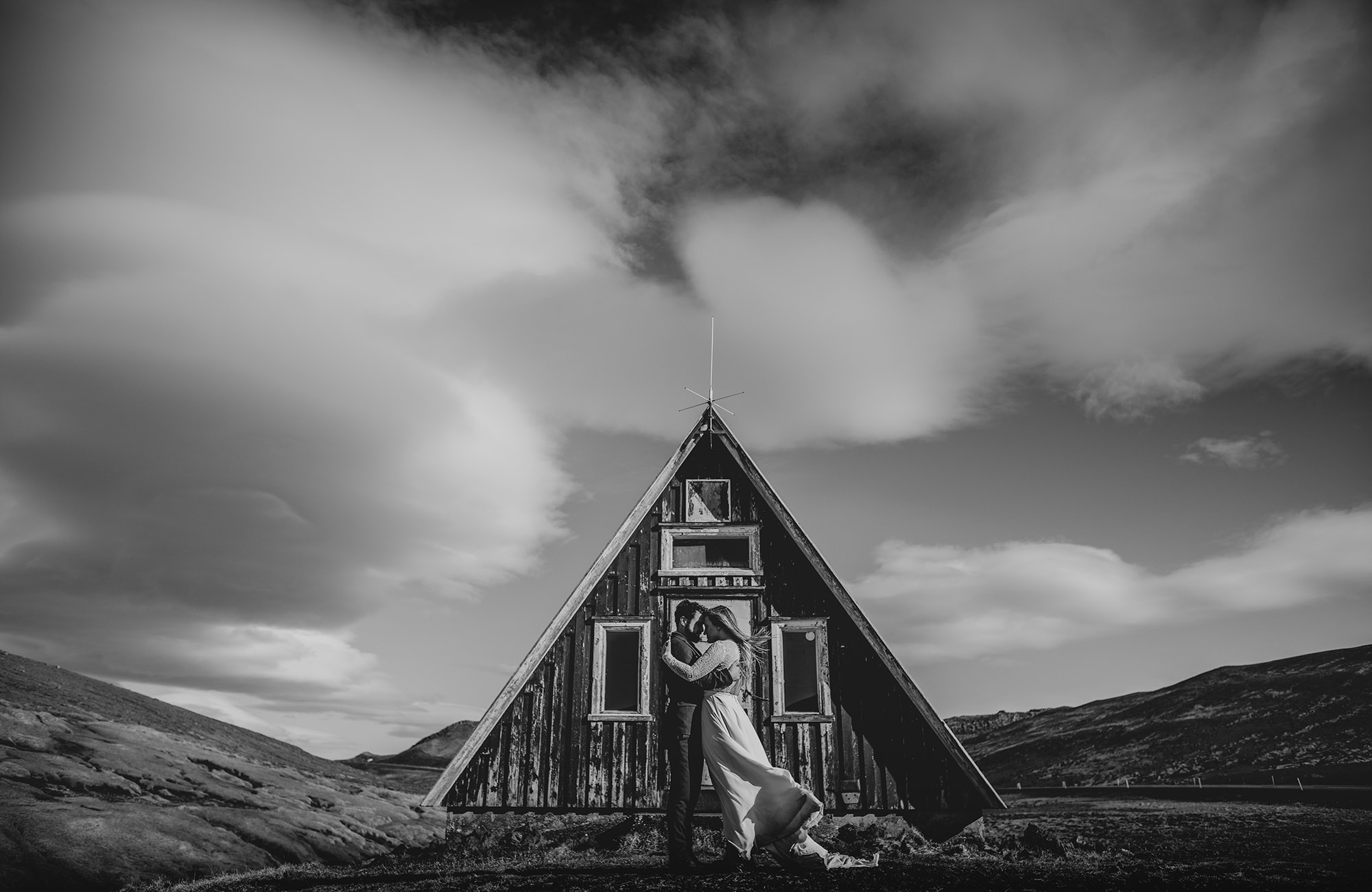 Wedding couple in Iceland