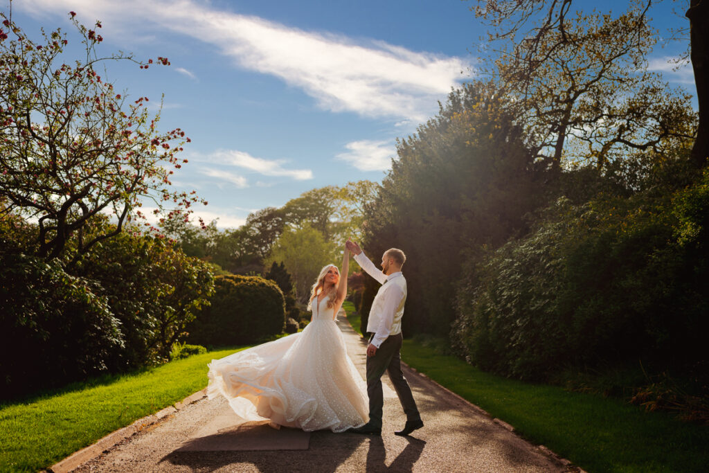 Foxtail Barns Wedding Photography couple dancing